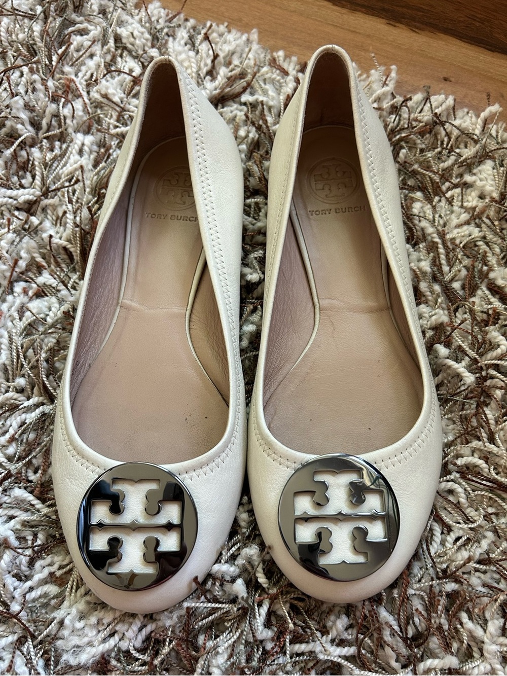 Tory Burch Cream Leather Flats Size 9.5